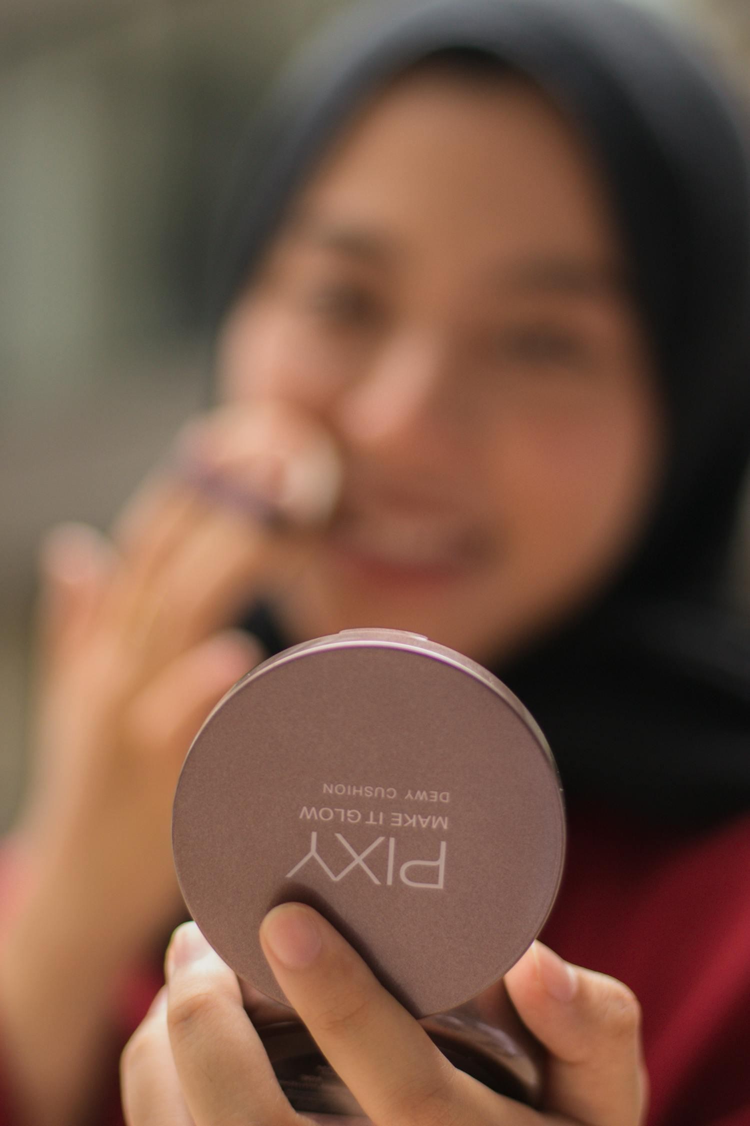 Makeup - Foundation